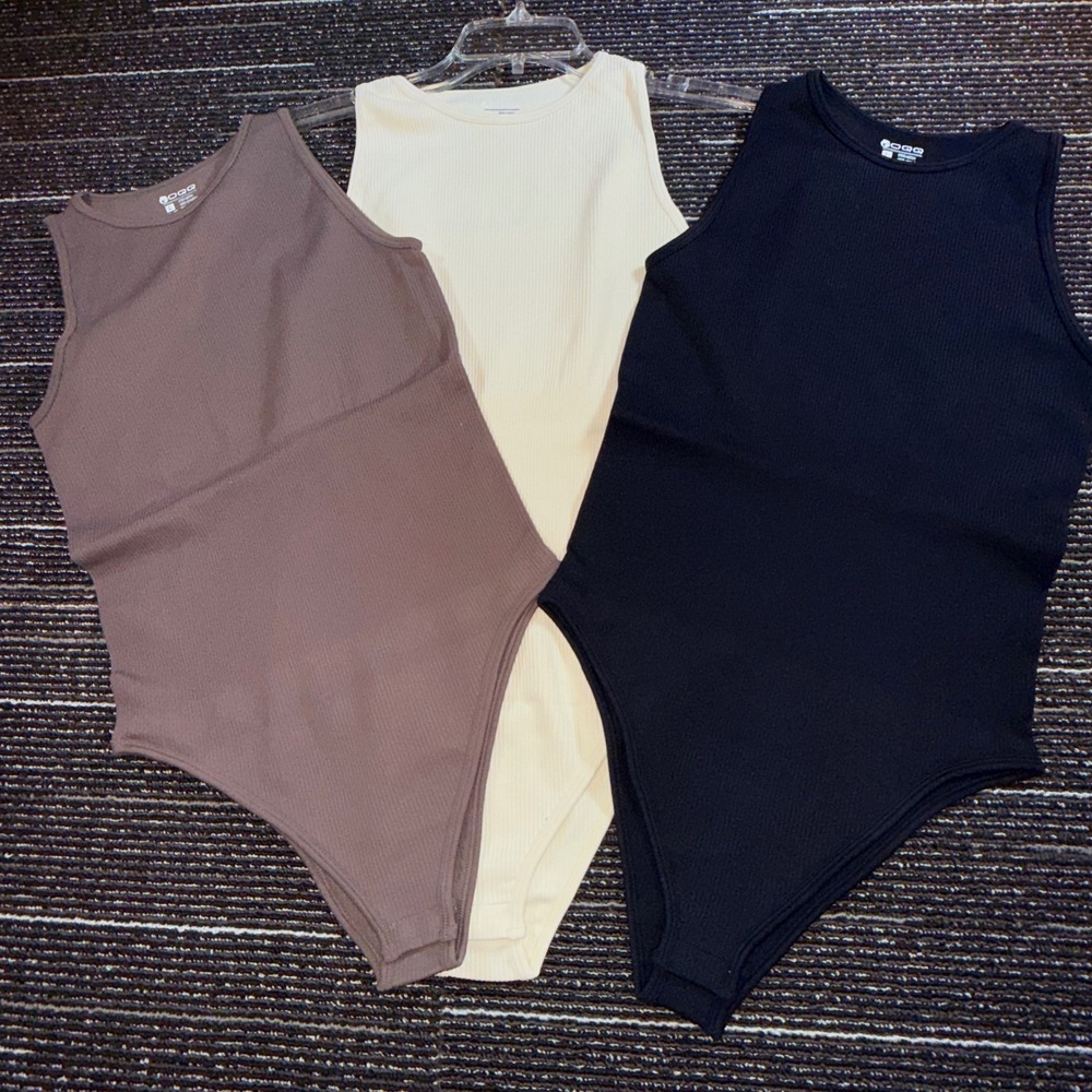 OQQ Ribbed High Neck Bodysuit Women L NWOT 3-Pack Black Cream Brown